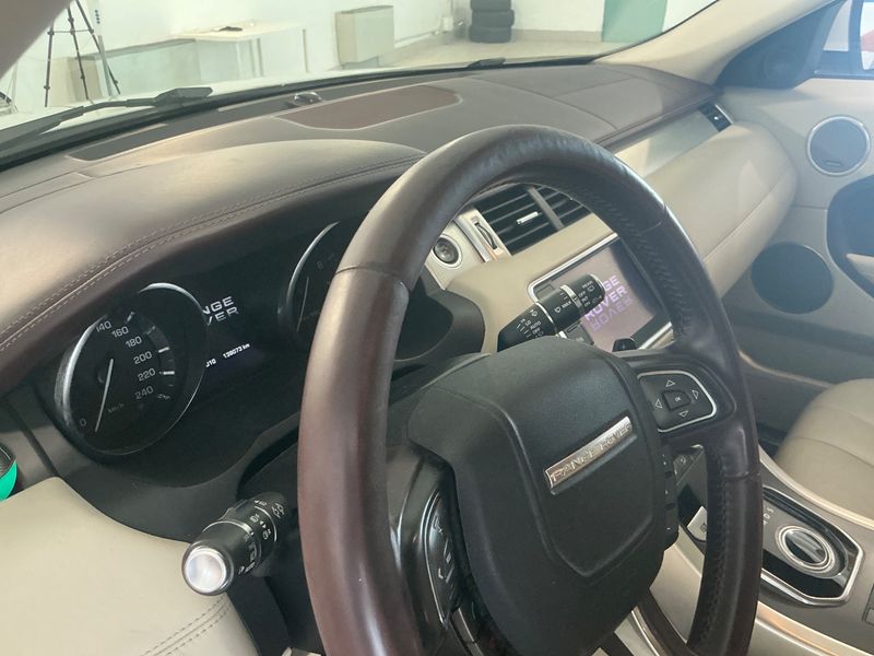 Land Rover Evoque 2.0 Turbo Prestige 2012 – снимка 25