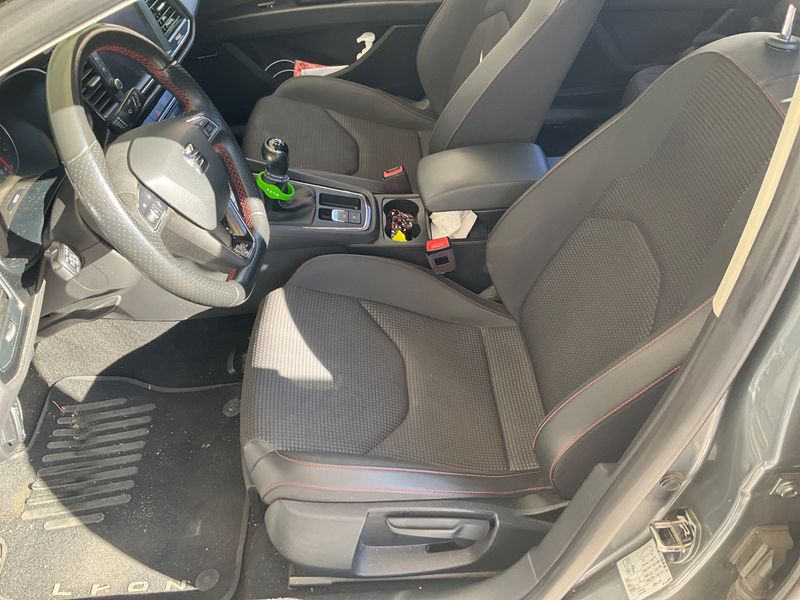 Seat Leon 2.0 TDI FR Plus 2017 – снимка 26