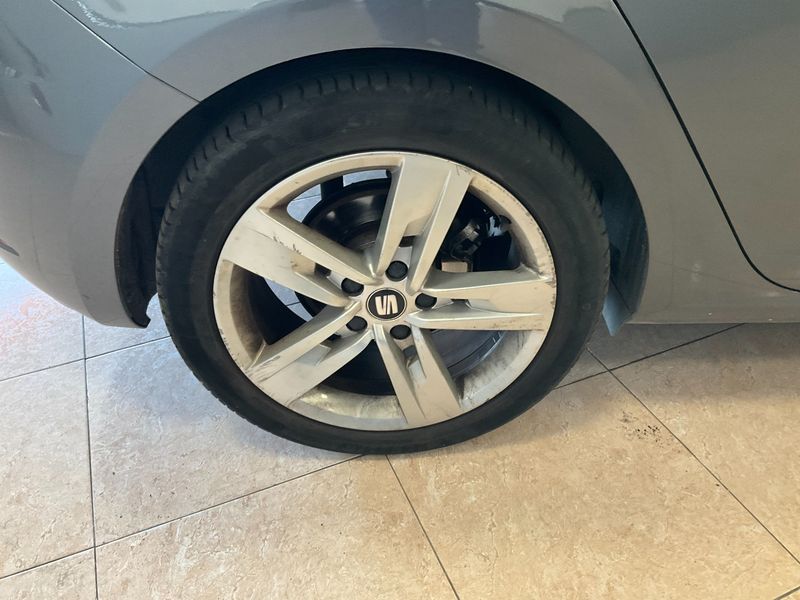 Seat Leon 2.0 TDI FR Plus 2017 – снимка 9