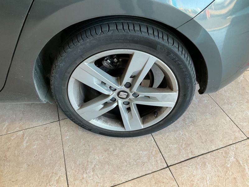 Seat Leon 2.0 TDI FR Plus 2017 – снимка 5