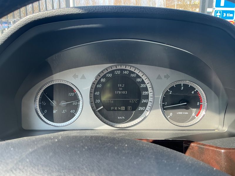 Mercedes-Benz GLK-Klasse GLK 250 CDI 4Matic BlueEfficiency 2011 – снимка 19
