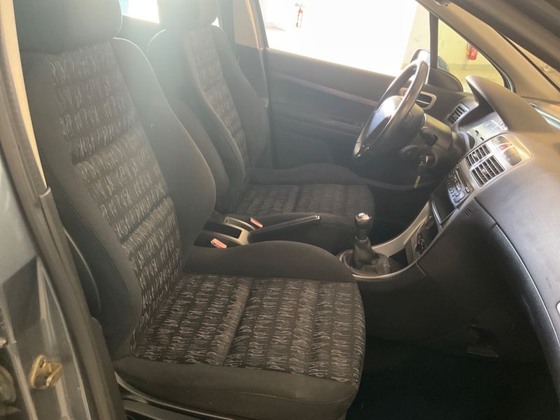 Peugeot 307 1.6 XS Premium 2004 – снимка 3