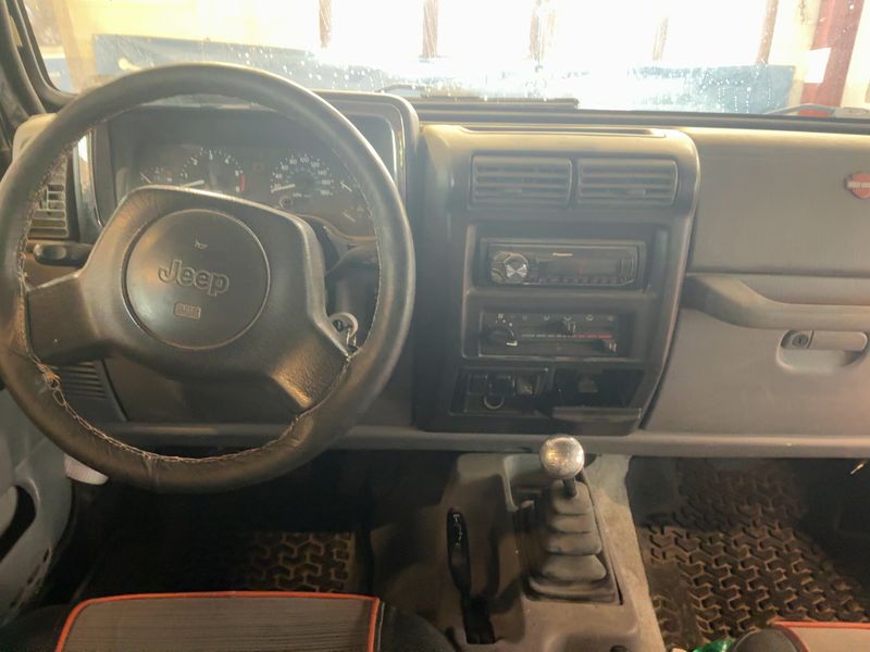 Jeep Wrangler 2.5 Sport 1996 – снимка 17