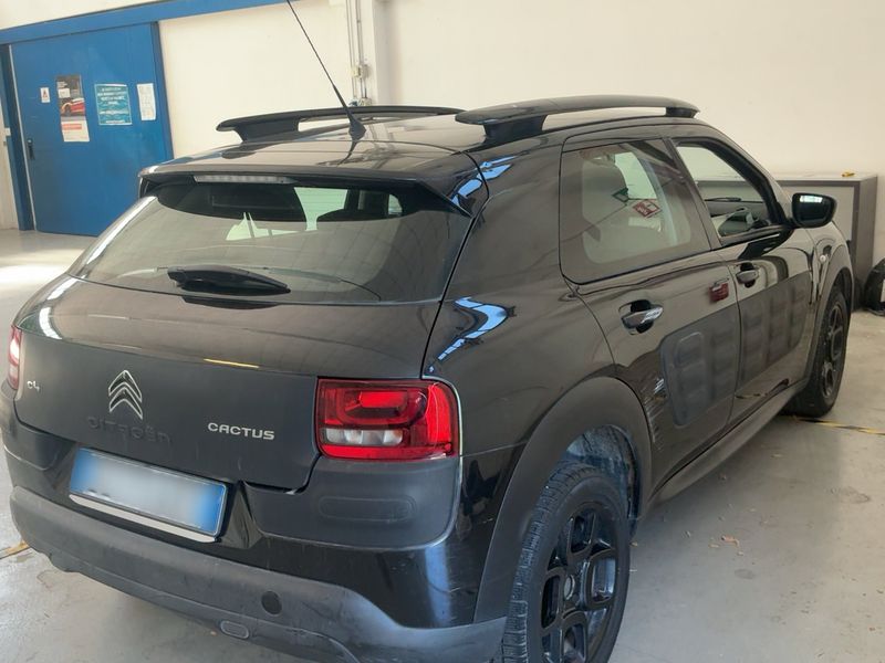 Citroen C4 Cactus 1.2 e-VTi Feel 2015 – снимка 8