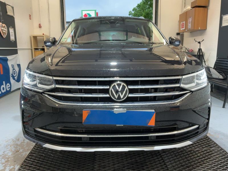 Volkswagen Tiguan 2.0 TDI Elegance 4Motion 2021 – снимка 14