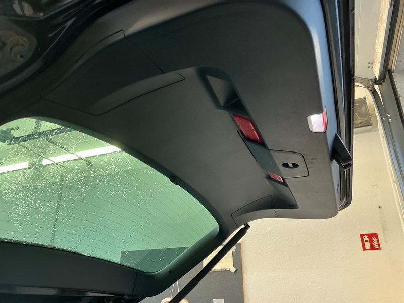Volkswagen Tiguan 2.0 TDI Elegance 4Motion 2021 – снимка 23