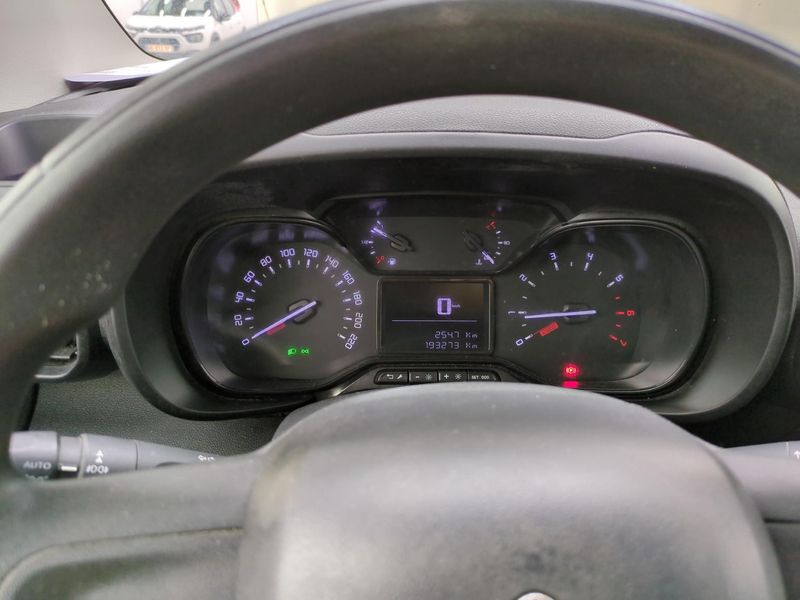 Citroen Berlingo 1.5 Blue-HDi Club M 2020 – снимка 11