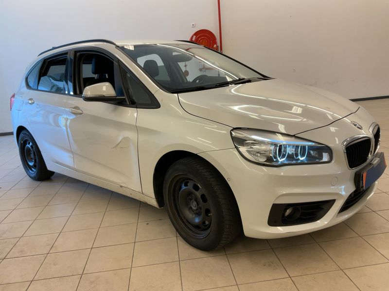 BMW 2er 220i Active Tourer 2015 – снимка 12