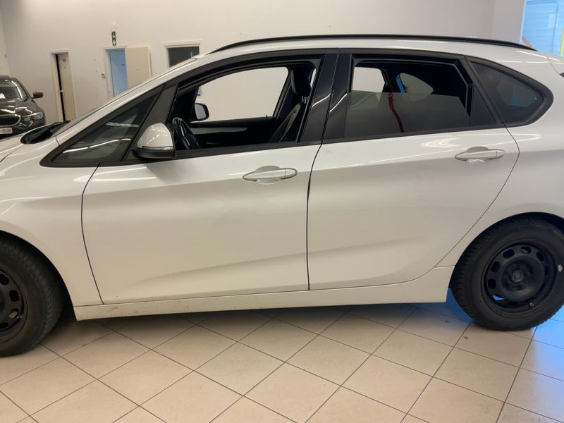 BMW 2er 220i Active Tourer 2015 – снимка 4