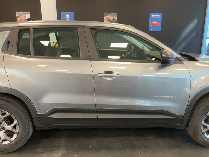 Jeep Avenger 1.2 T3 Mild-Hybrid Longitude 2024 – снимка 10