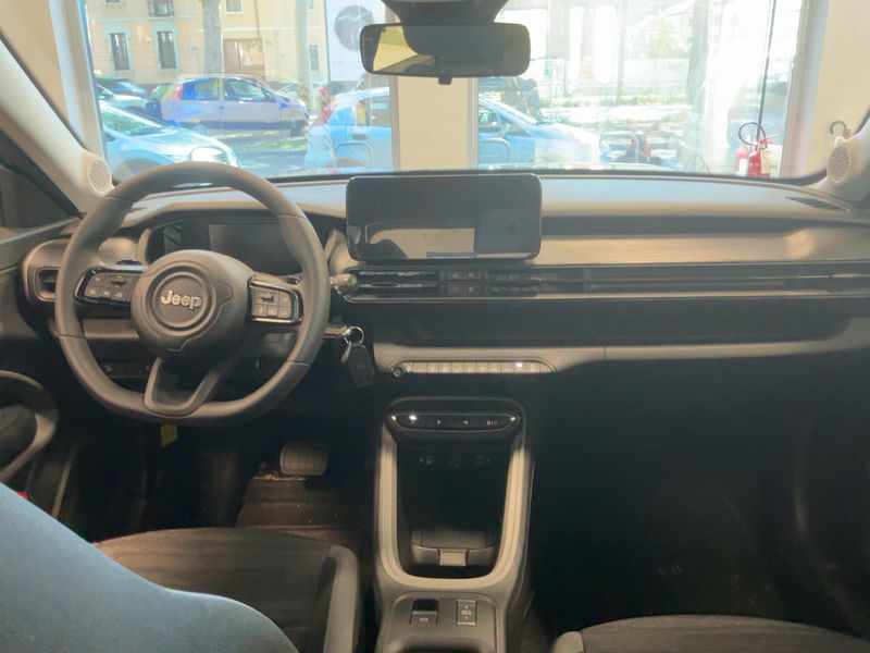 Jeep Avenger 1.2 T3 Mild-Hybrid Longitude 2024 – снимка 17