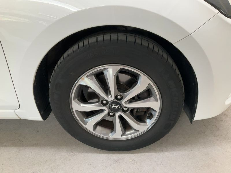 Hyundai i20 1.0 TGDI Trend Blue 2019 – снимка 11