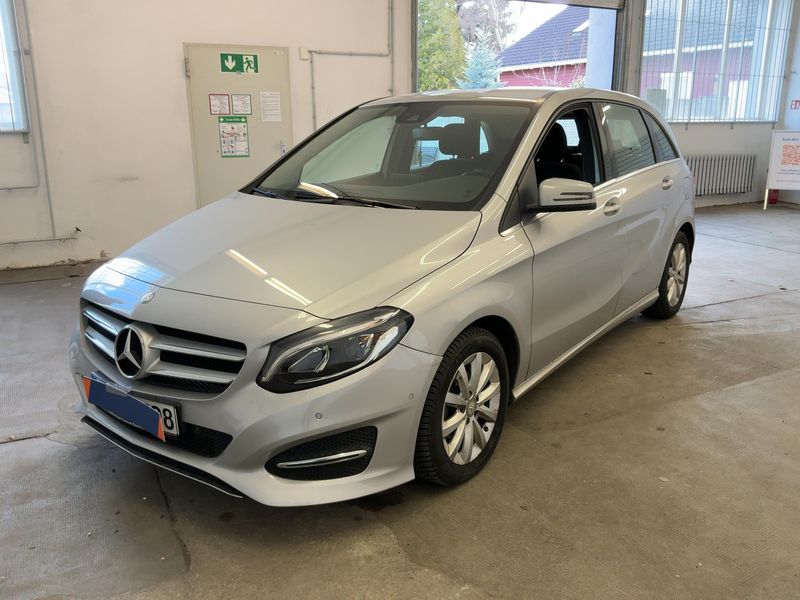 Mercedes-Benz B-Klasse B 160 CDI Style 2015 – снимка 1