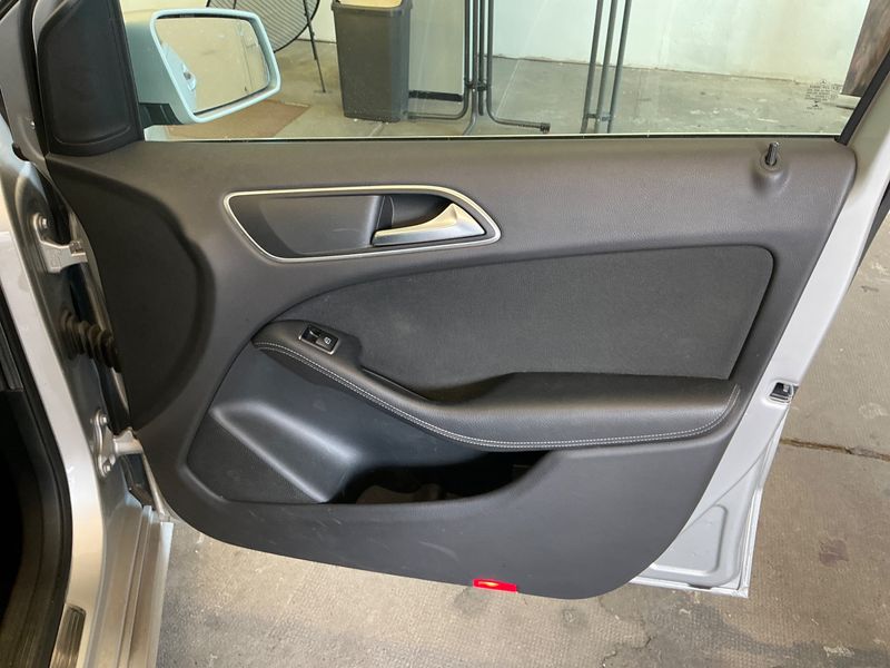 Mercedes-Benz B-Klasse B 160 CDI Style 2015 – снимка 34
