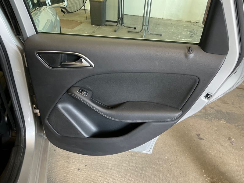 Mercedes-Benz B-Klasse B 160 CDI Style 2015 – снимка 33