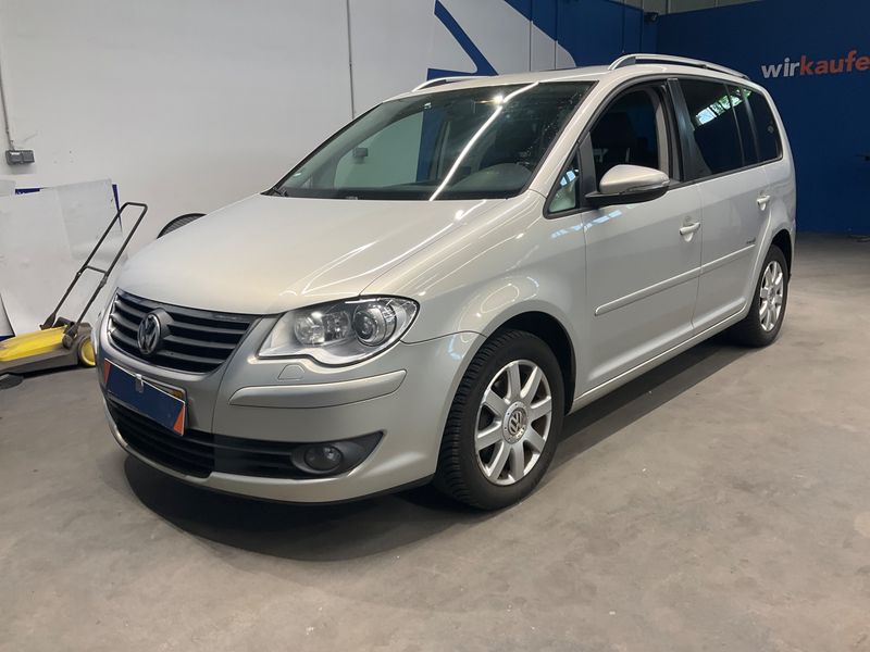 Volkswagen Touran 2.0 TDI Freestyle 2009 – снимка 1