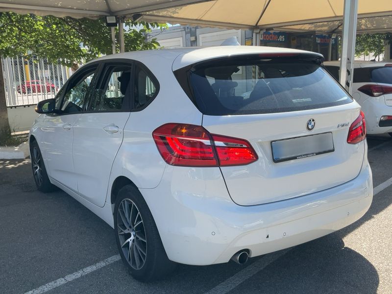 BMW 2er 218d Active Tourer Basis 2015 – снимка 6