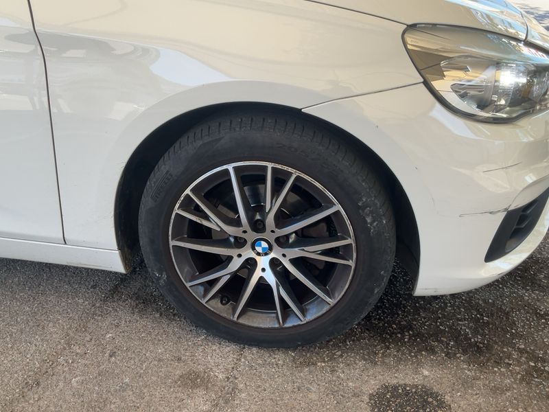 BMW 2er 218d Active Tourer Basis 2015 – снимка 11