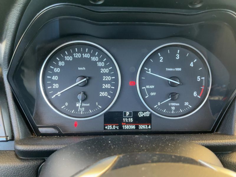 BMW 2er 218d Active Tourer Basis 2015 – снимка 18