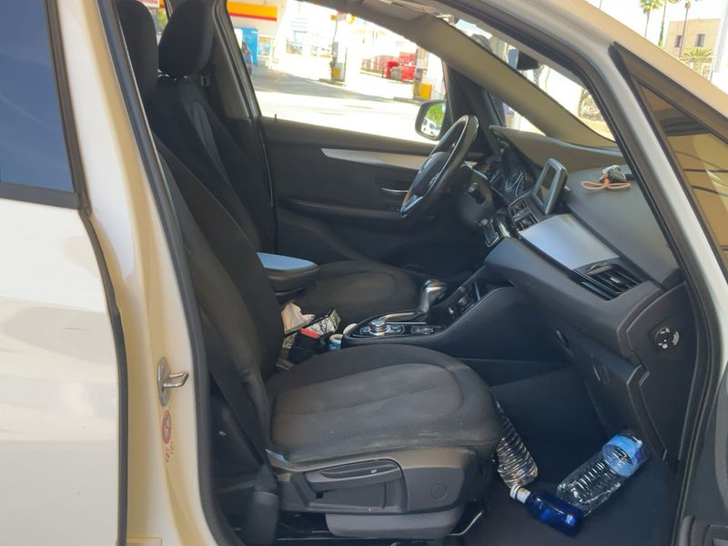 BMW 2er 218d Active Tourer Basis 2015 – снимка 16