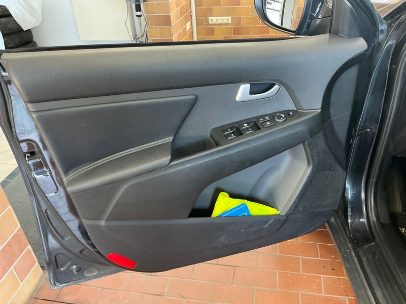 Kia Sportage 2.0 CRDi Dream Team 4WD 2015 – снимка 23