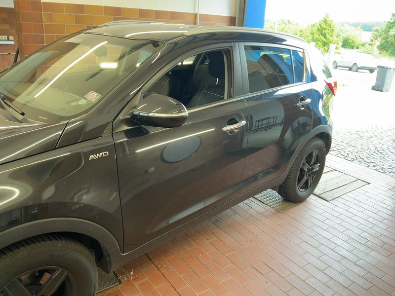 Kia Sportage 2.0 CRDi Dream Team 4WD 2015 – снимка 4
