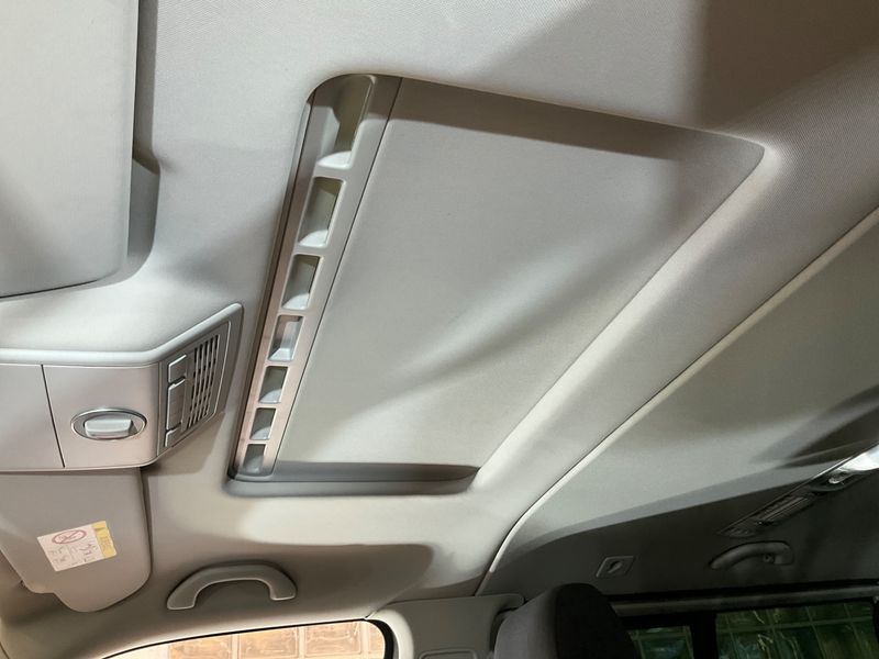 Volkswagen T6 Multivan 2.0 TDI Comfortline 2016 – снимка 30