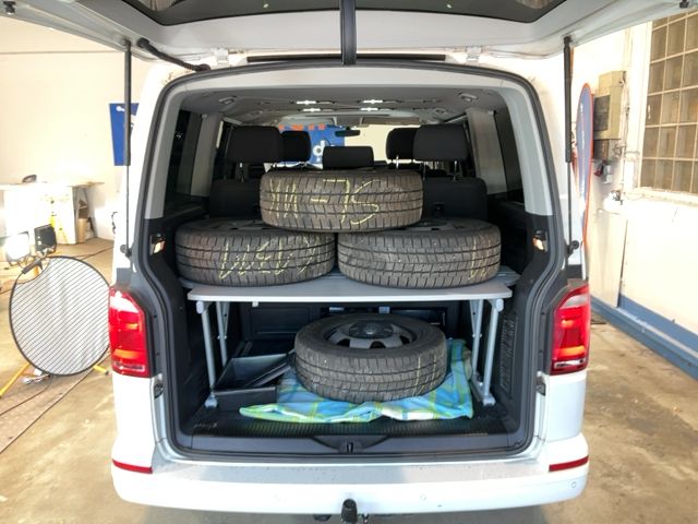 Volkswagen T6 Multivan 2.0 TDI Comfortline 2016 – снимка 16