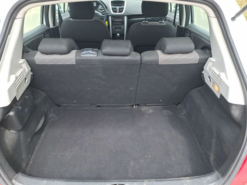 Peugeot 207 1.4 HDi Premium 2010 – снимка 50
