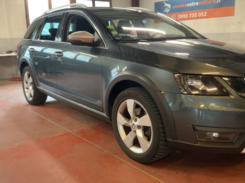 Skoda Octavia 2.0 TDI Scout 4x4 2019 – снимка 12
