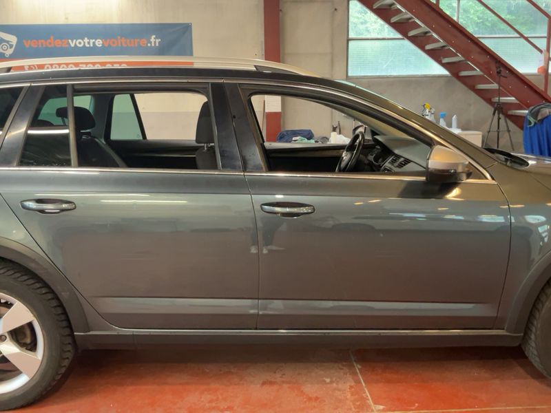 Skoda Octavia 2.0 TDI Scout 4x4 2019 – снимка 10