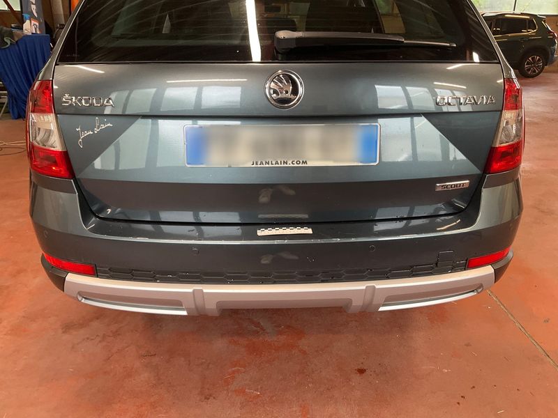 Skoda Octavia 2.0 TDI Scout 4x4 2019 – снимка 41
