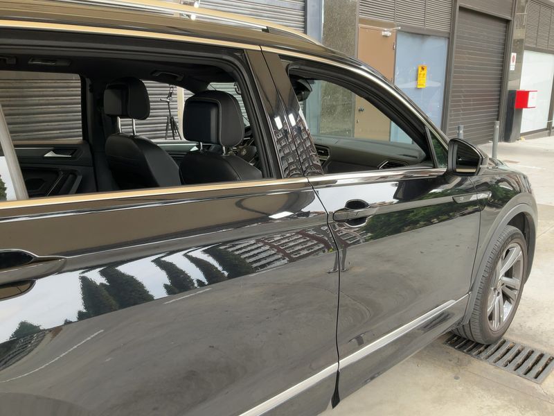 Volkswagen Tiguan Allspace 2.0 TDI R-Line 2022 – снимка 10