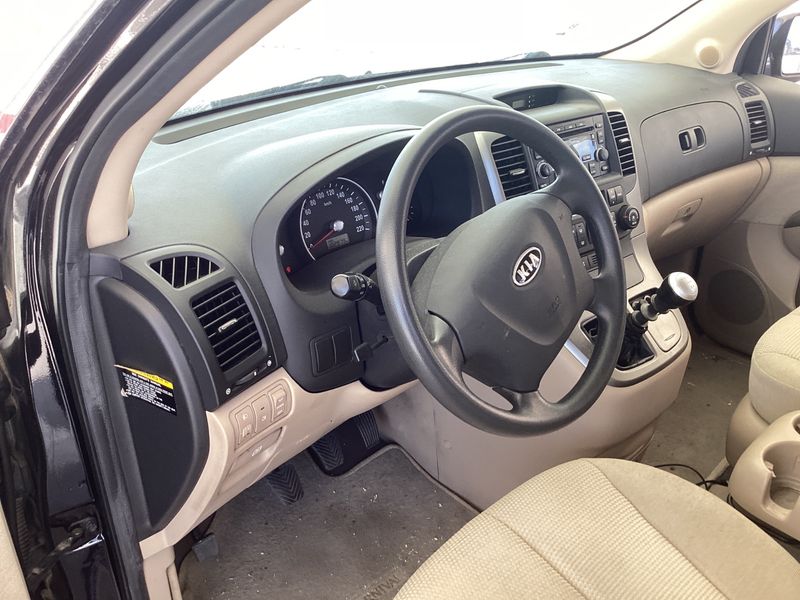 Kia Carnival 2.9 CRDi VGT Active 2009 – снимка 34