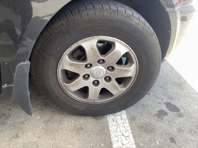 Kia Carnival 2.9 CRDi VGT Active 2009 – снимка 11