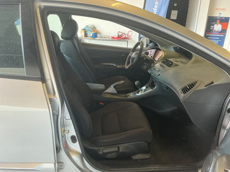 Honda Civic 2.2 CTDI Sport 2010 – снимка 3