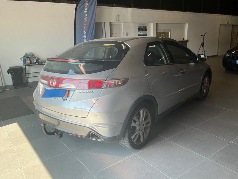 Honda Civic 2.2 CTDI Sport 2010 – снимка 2