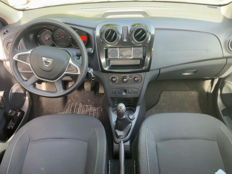 Dacia Sandero 1.0 2017 – снимка 17