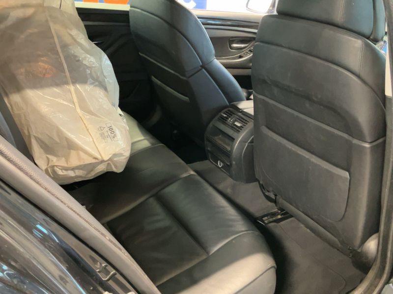 BMW 5er 530d 2011 – снимка 14