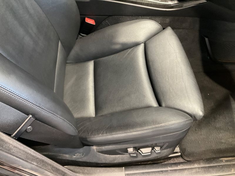 BMW 5er 530d 2011 – снимка 34