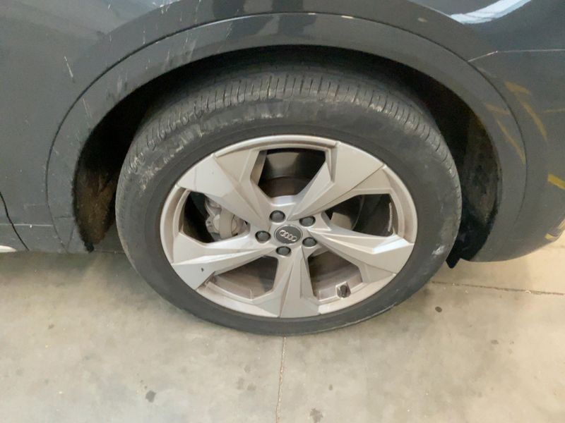 Audi Q5 35 TDI Mild-Hybrid advanced 2023 – снимка 11