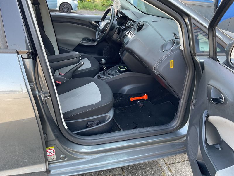 Seat Ibiza 1.2 TDI Style 2012 – снимка 3