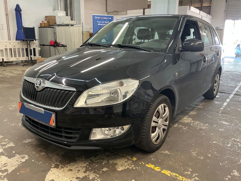 Skoda Fabia 1.2 TSI Ambition 2013 – снимка 1
