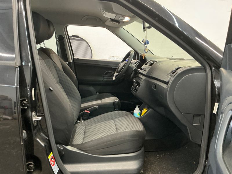 Skoda Fabia 1.2 TSI Ambition 2013 – снимка 3