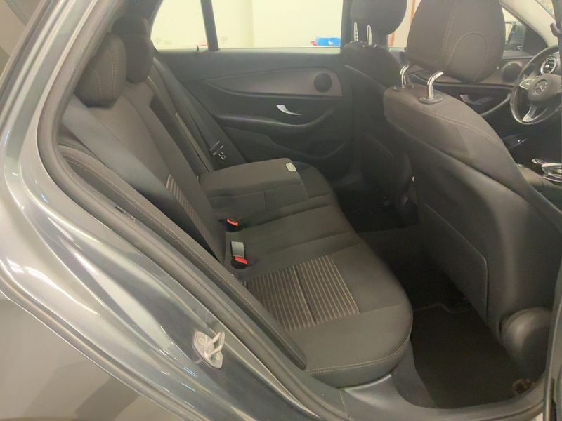 Mercedes-Benz E-Klasse E 220 d Avantgarde 2016 – снимка 20