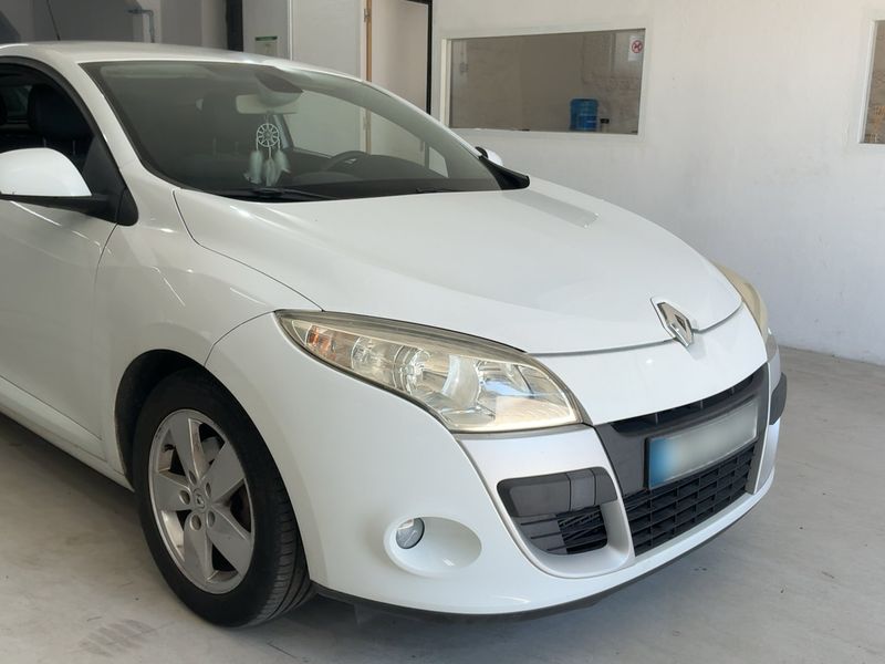 Renault Megane 1.5 dCi Dynamique 2010 – снимка 12