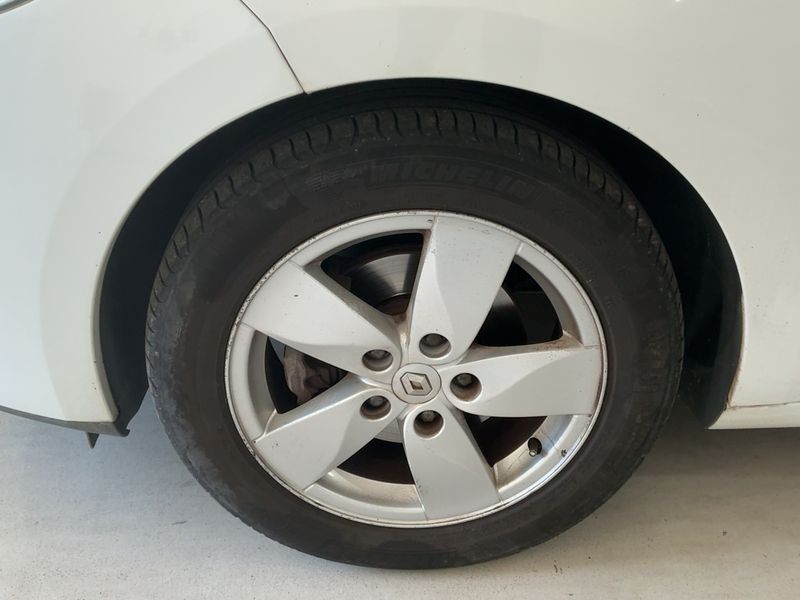 Renault Megane 1.5 dCi Dynamique 2010 – снимка 3