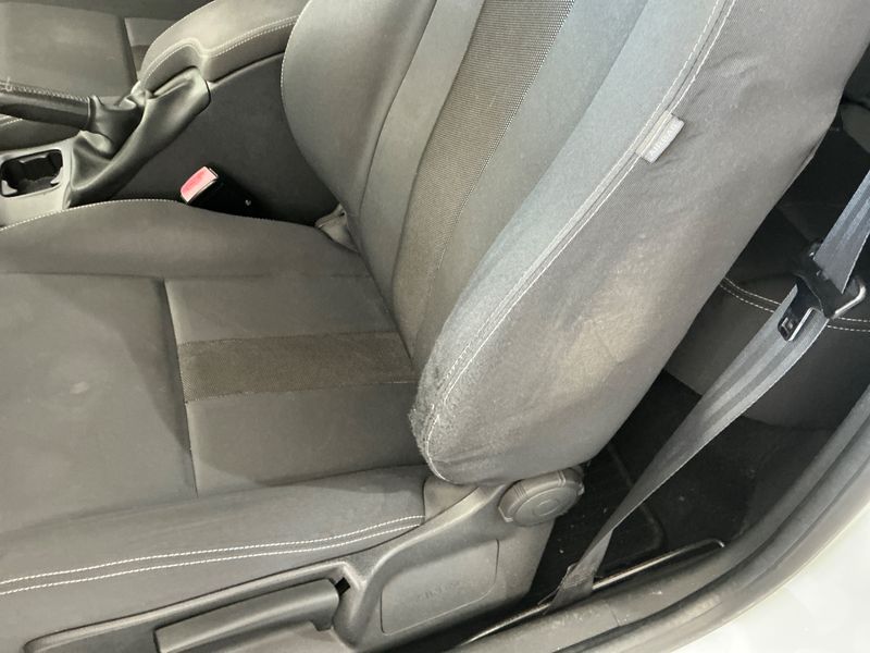 Renault Megane 1.5 dCi Dynamique 2010 – снимка 23