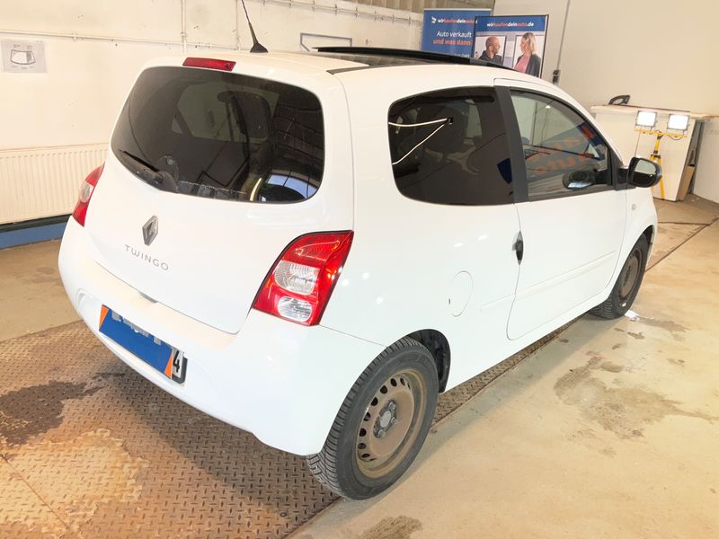 Renault Twingo 1.2 Night & Day 2011 – снимка 2
