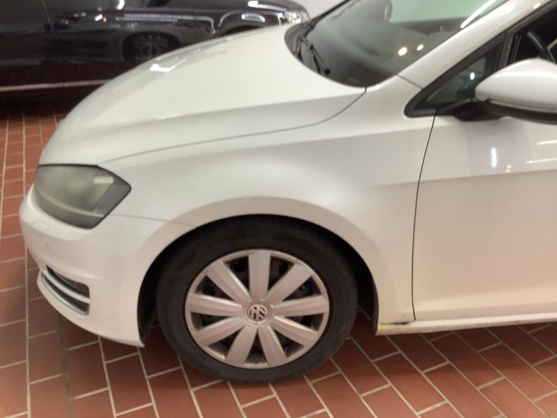 Volkswagen Golf VII 2.0 TDI Highline 4Motion BlueMotion Tech 2015 – снимка на щета